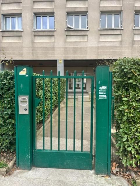 Chambre Privee Dans Un Appartement Partage Villeurbanne Exterior foto